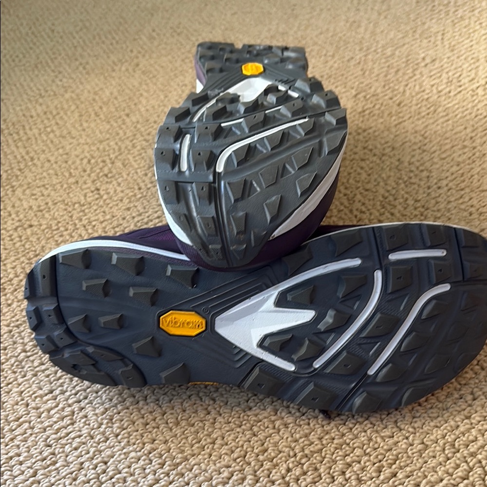 Topo Ultraventure 2 Women’s Trail Runners - Picture 3 of 5